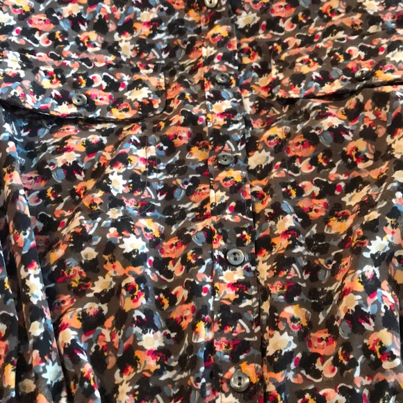 Adorable floral tunic - Picture 4 of 7